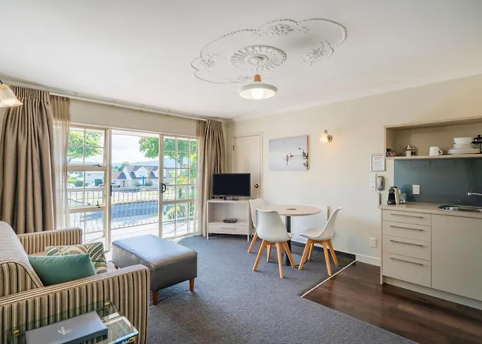 Silver Fern Rotorua Suites&Spa