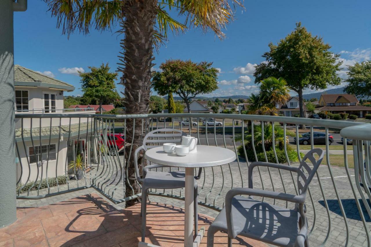 Motel Silver Fern &
