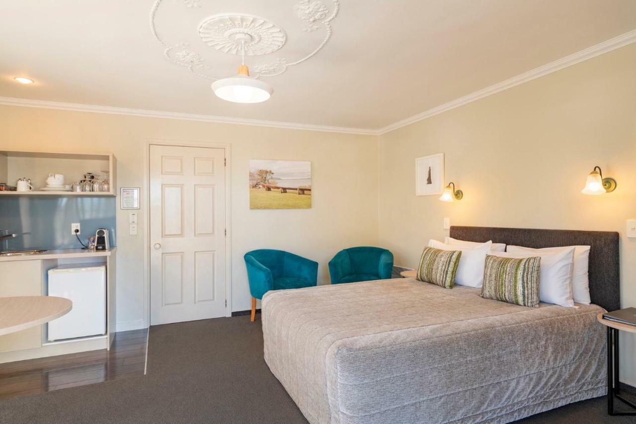 Motel Silver Fern & 5*